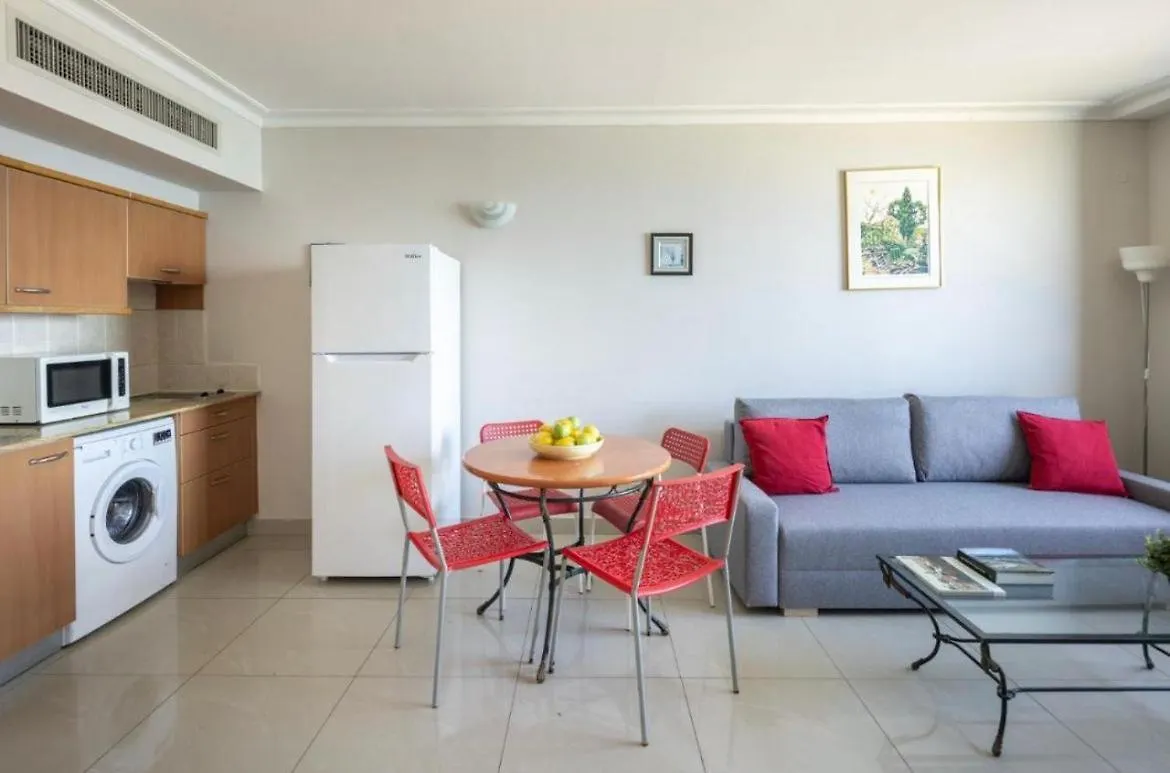 Apartment On Haifa